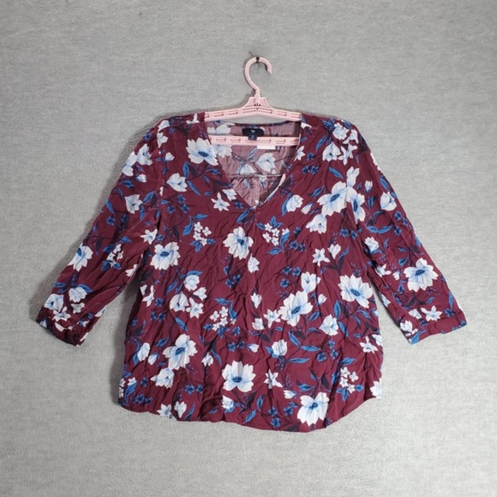 Gap Women Top‎ Large Red Floral Blouse 3/4 Sleeve V Neck